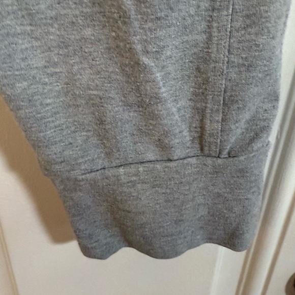 PINK Victoria's Secret Women’s Size Medium Color Gray Joggers - Picture 5 of 6